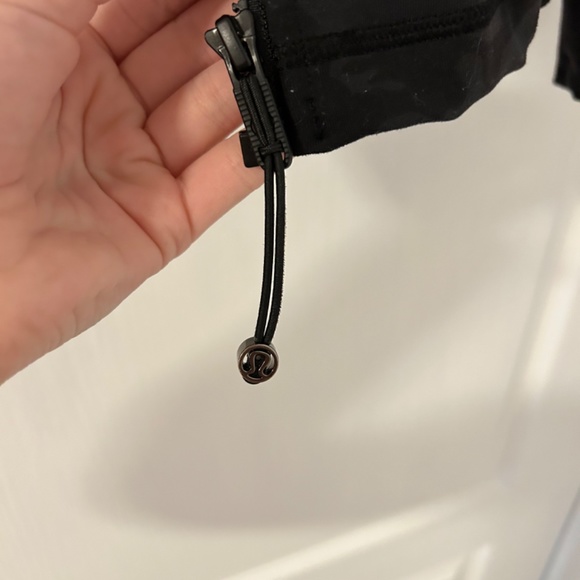 Lululemon black camo define jacket - Picture 3 of 4